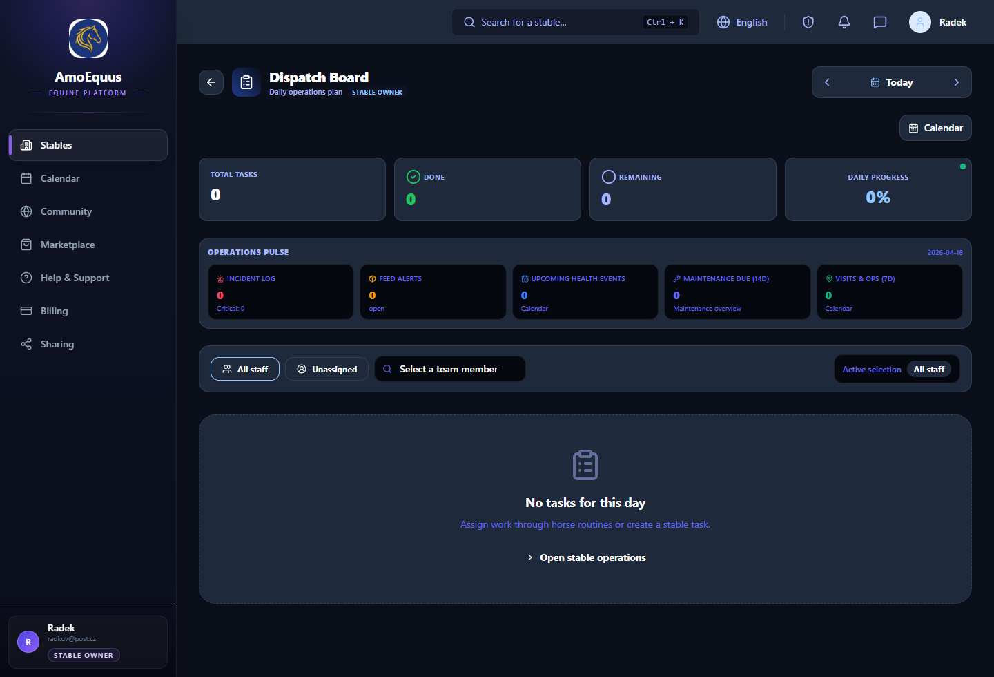 Skutečná desktopová obrazovka aplikace AmoEquus v tmavém režimu